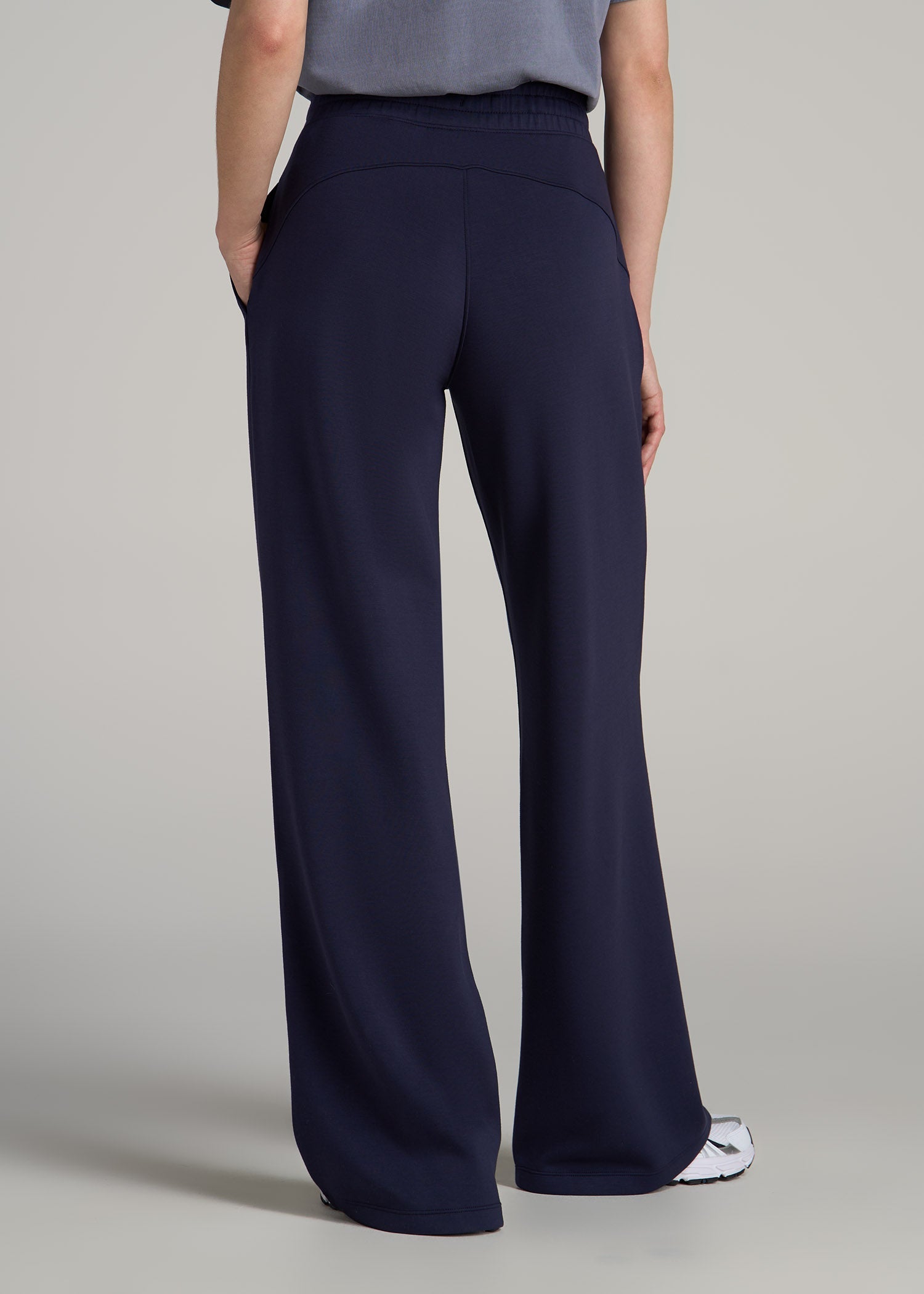 Pull-On Tie-Waist Wide-Leg Pants in Midnight Navy