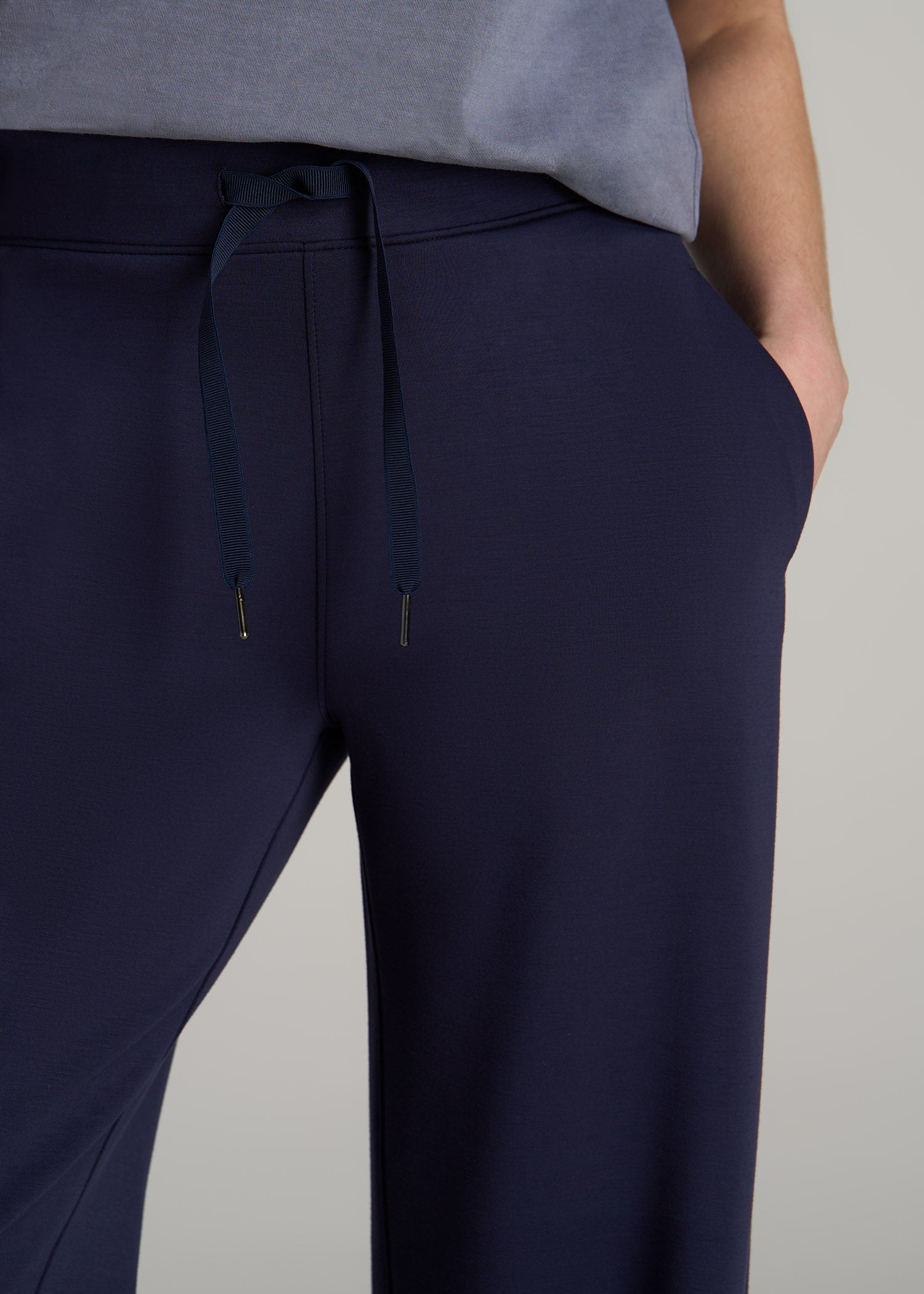 Pull-On Tie-Waist Wide-Leg Pants in Midnight Navy