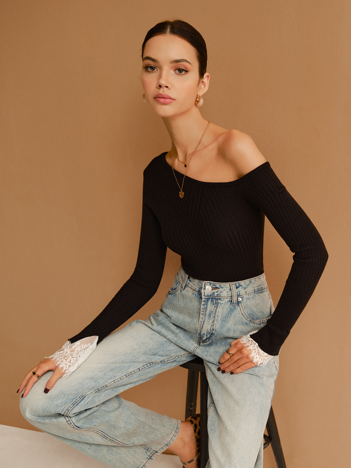 Slim Shirt with Lace Cuffs