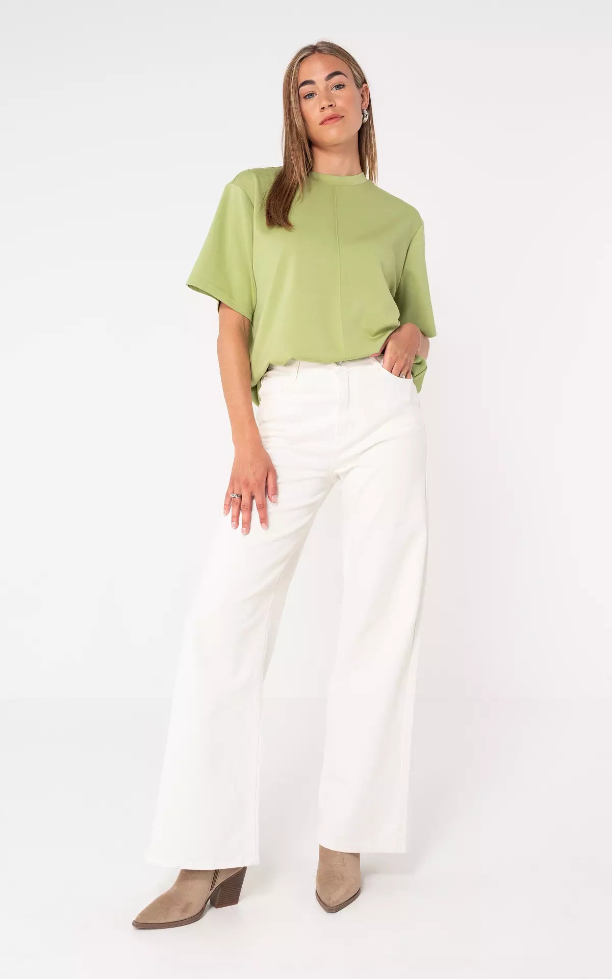 White Wide leg jeans