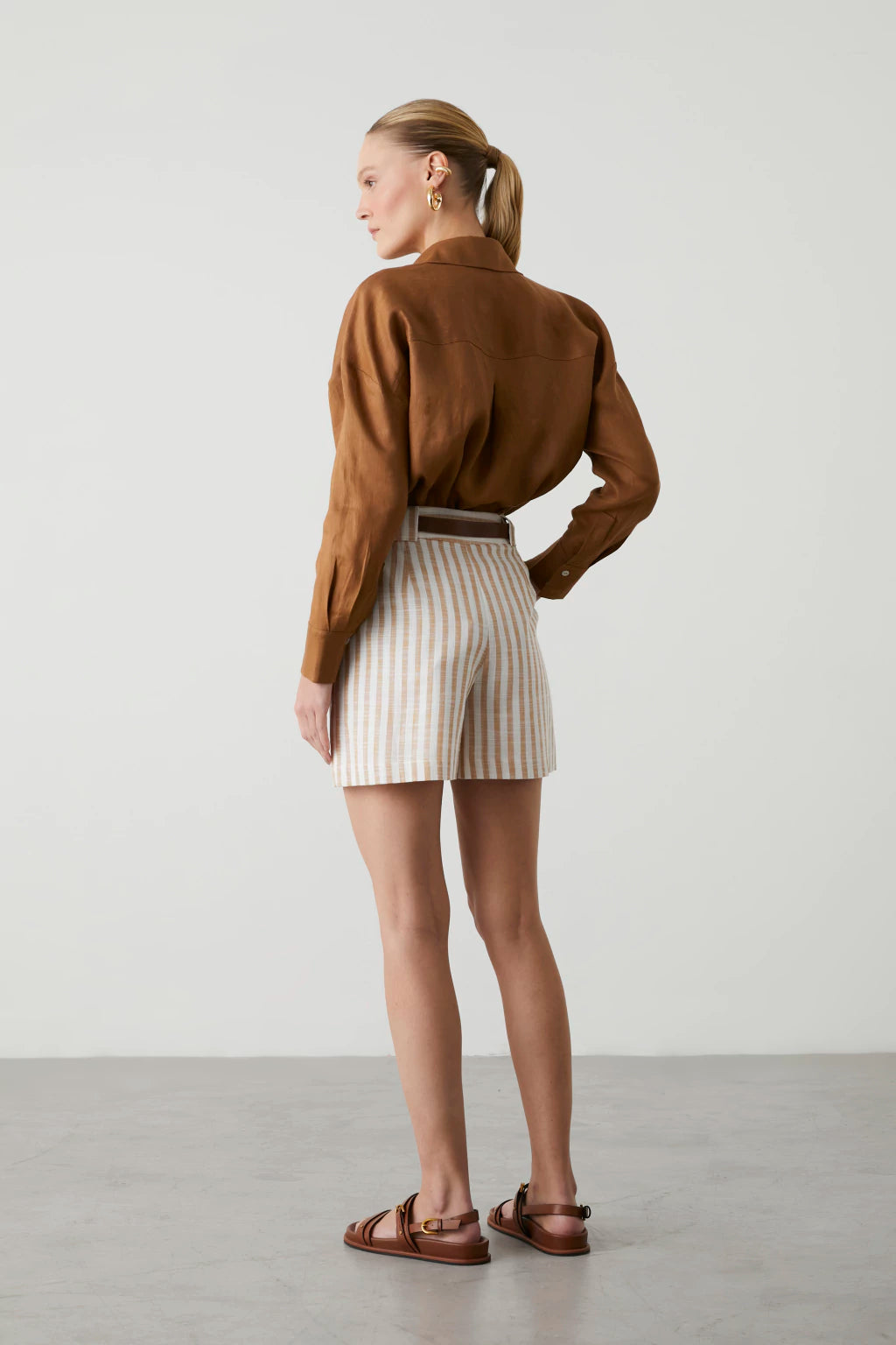 Yuna Beige Shorts