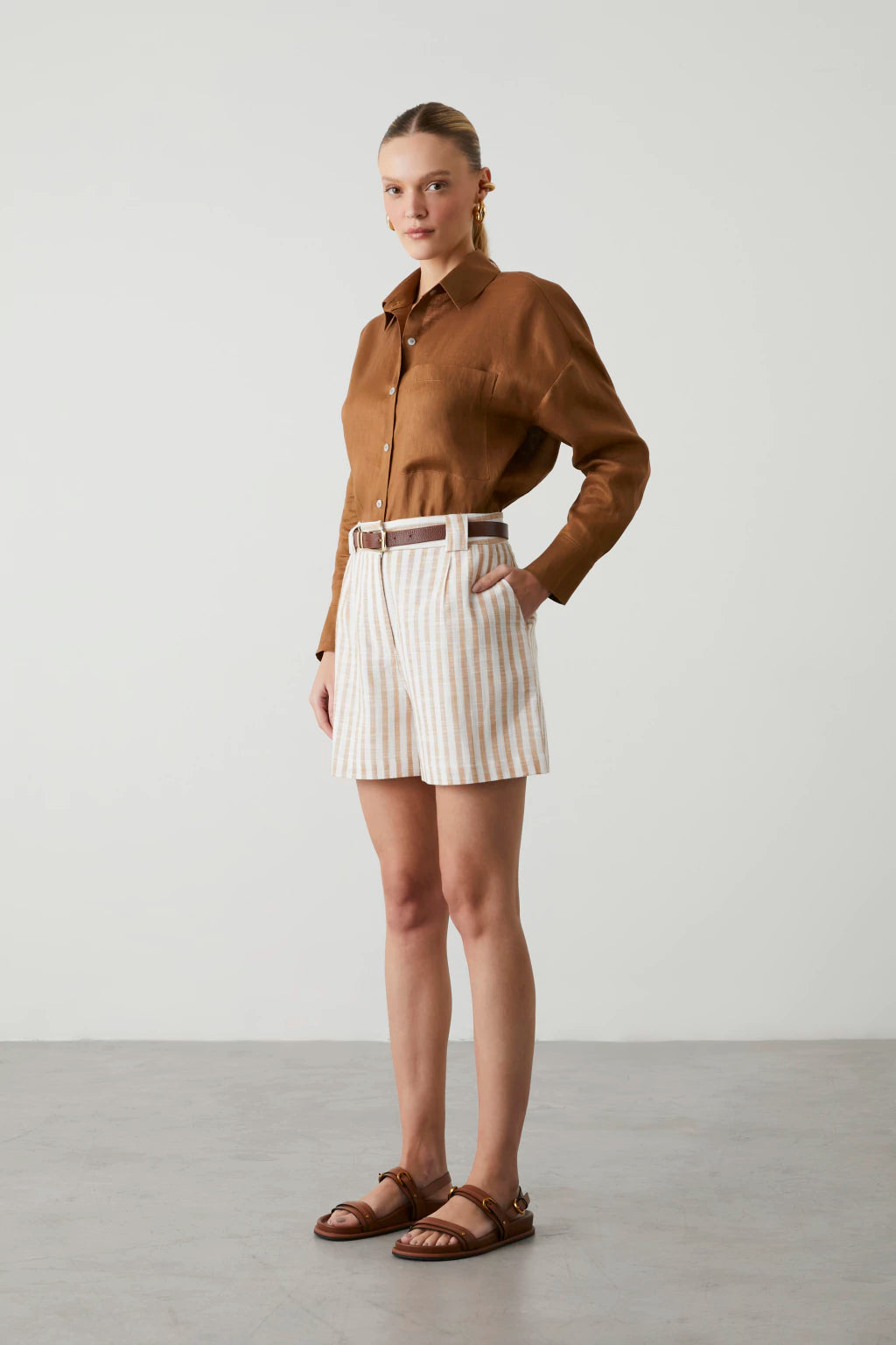 Yuna Beige Shorts