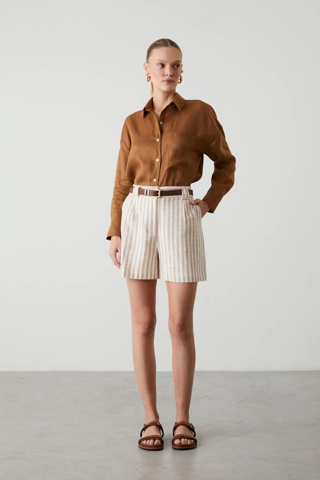 Yuna Beige Shorts